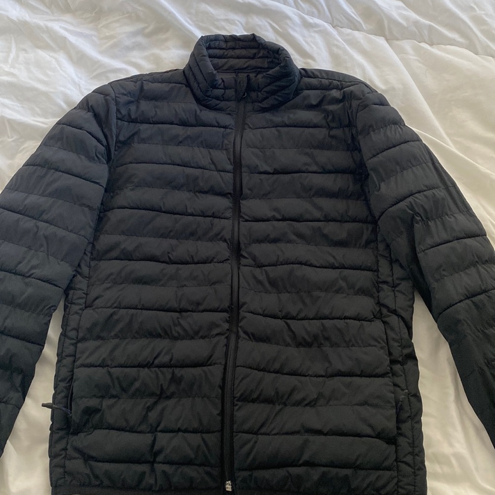 Gap puffer jacket in size xs